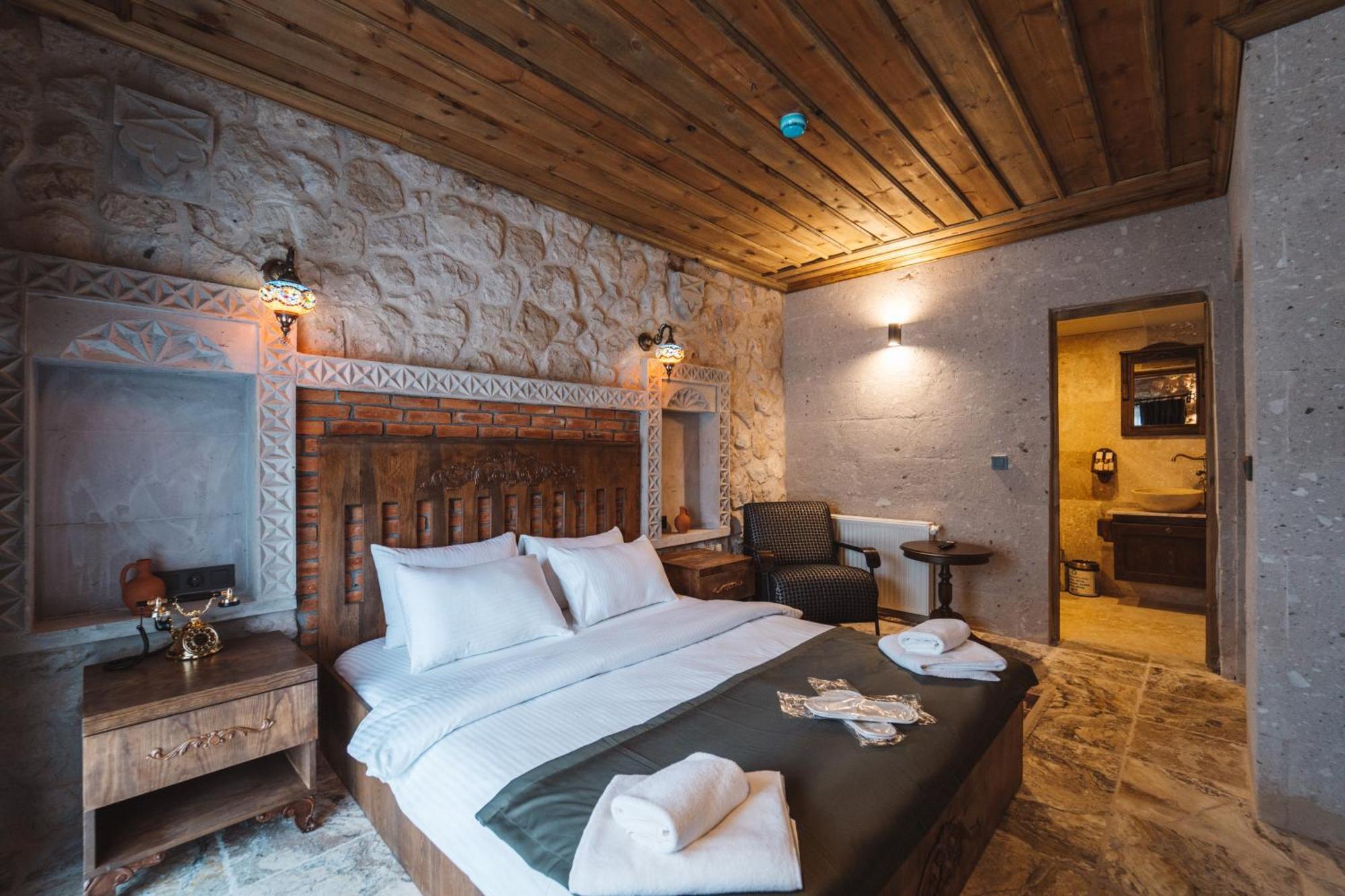 Hotel Alin Stone House Üchisar Exteriér fotografie