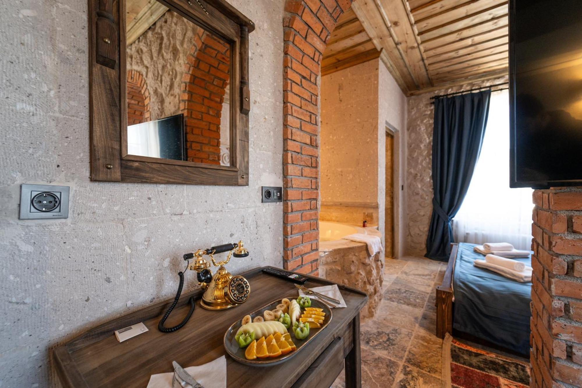 Hotel Alin Stone House Üchisar Exteriér fotografie