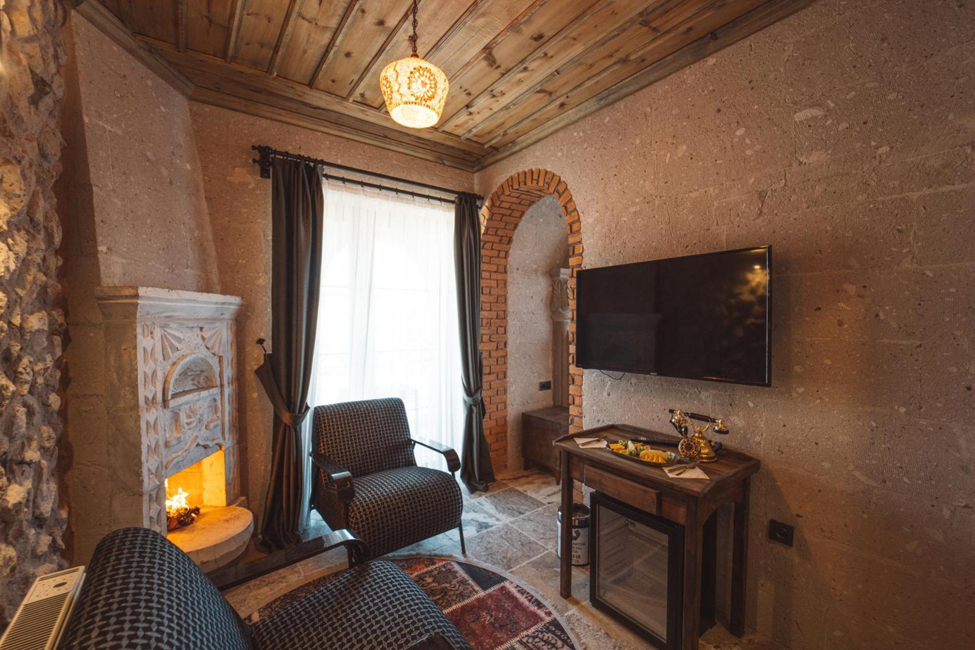 Hotel Alin Stone House Üchisar Exteriér fotografie