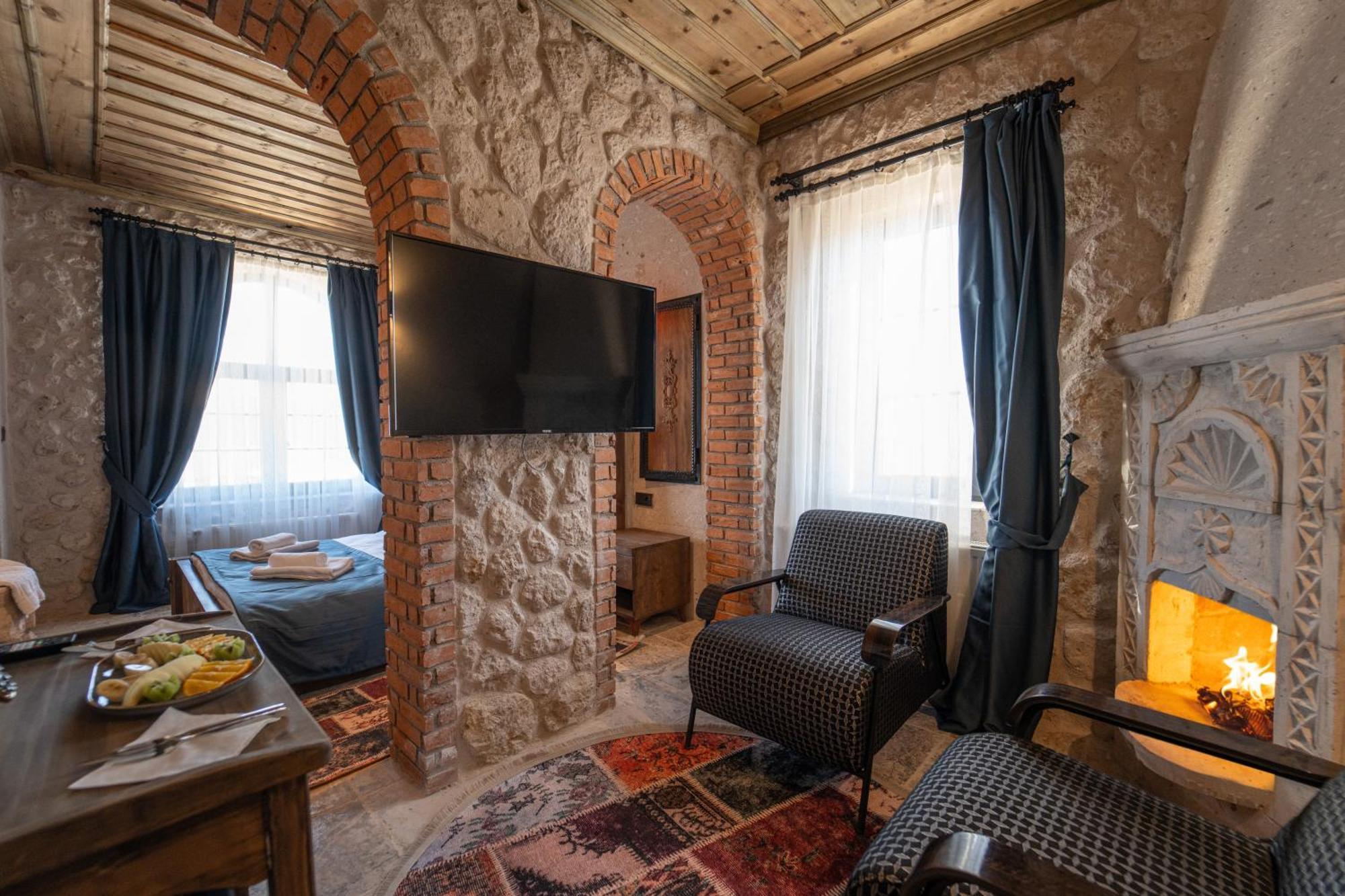 Hotel Alin Stone House Üchisar Exteriér fotografie