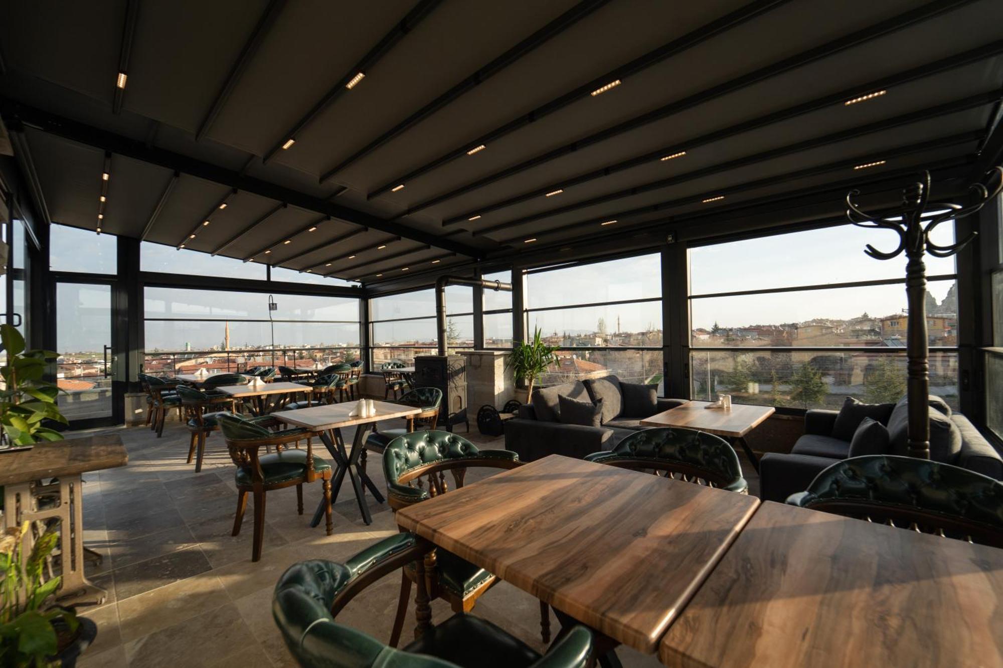 Hotel Alin Stone House Üchisar Exteriér fotografie